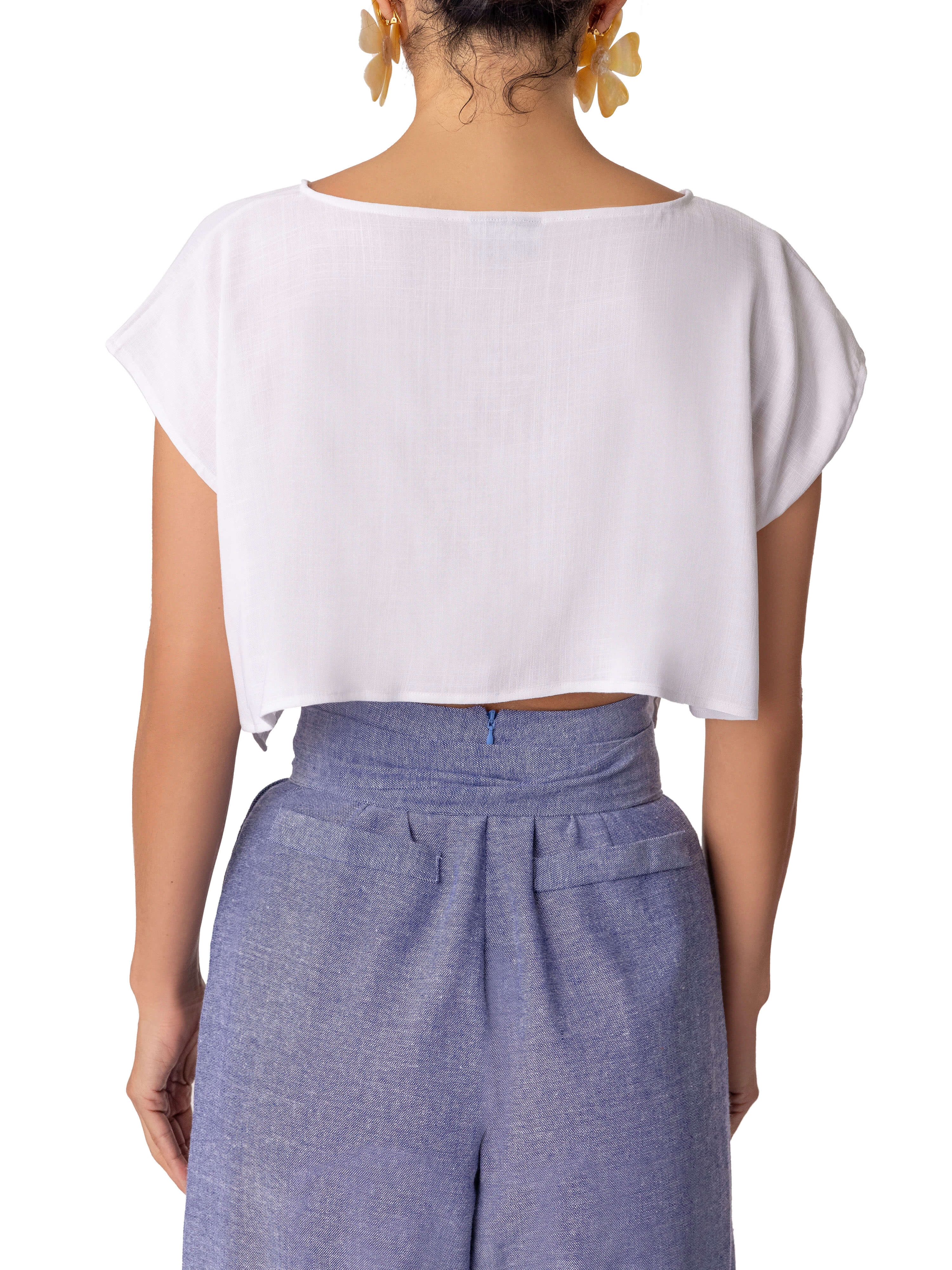 "Cece" White Crop Top - Image 5